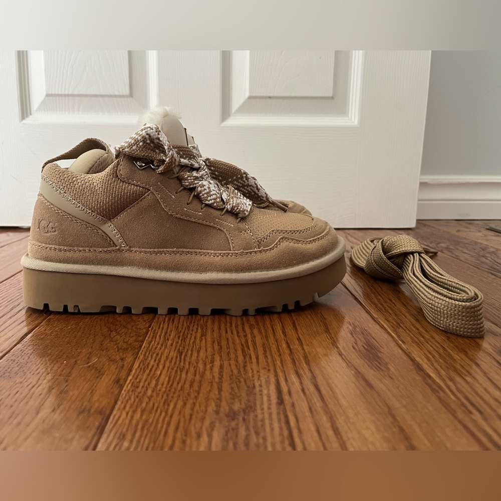 UGG Lowmel